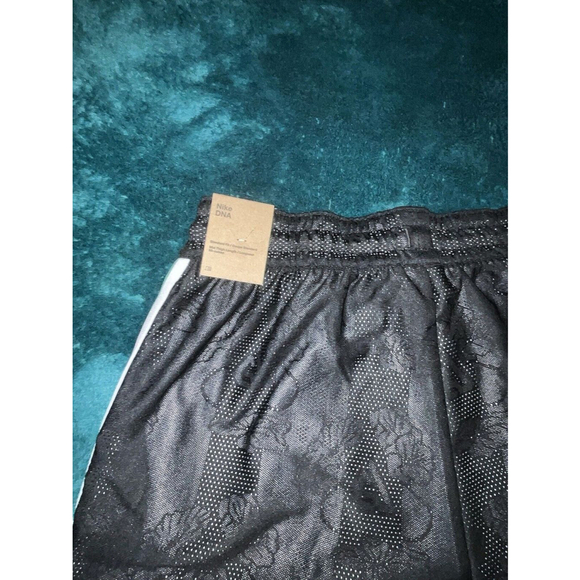 Nike‎ Dri-FIT DNA Giannis Shorts Black Large - Picture 12 of 12
